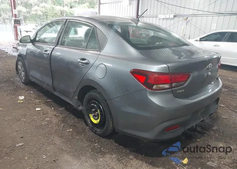 2020 Kia Rio S z USA, uszkodzony, nr VIN 3KPA24AD4LE279620